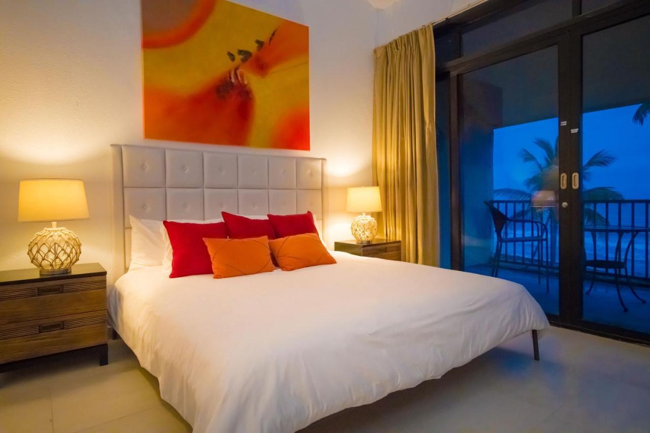 Bv103 - Amazing Oceanfront Condo Steps From Beach Humacao Kültér fotó